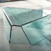 Il vetro curvato per il tavolino da salotto di Imago Factory Tribeca il ritratto